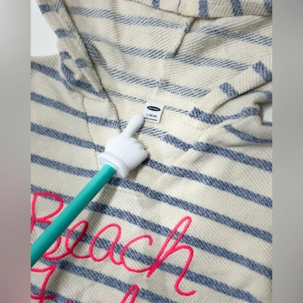 Old Navy‎ Striped Hoodie with 'Beach Feels' Text size youth L (10-12)